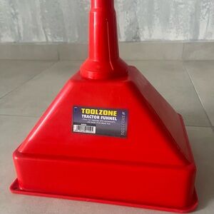 Red Toolzone Tractor Funnel